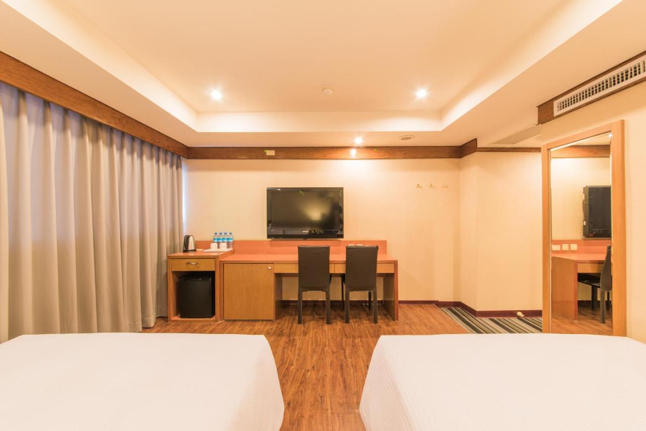 The Rivero Hotel Kaohsiung Extérieur photo